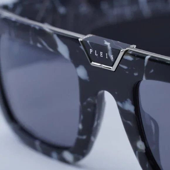 🕶️ New Philipp Plein SPP092M Z21G Sunglasses - Marbled Black Frame, Grey Lenses